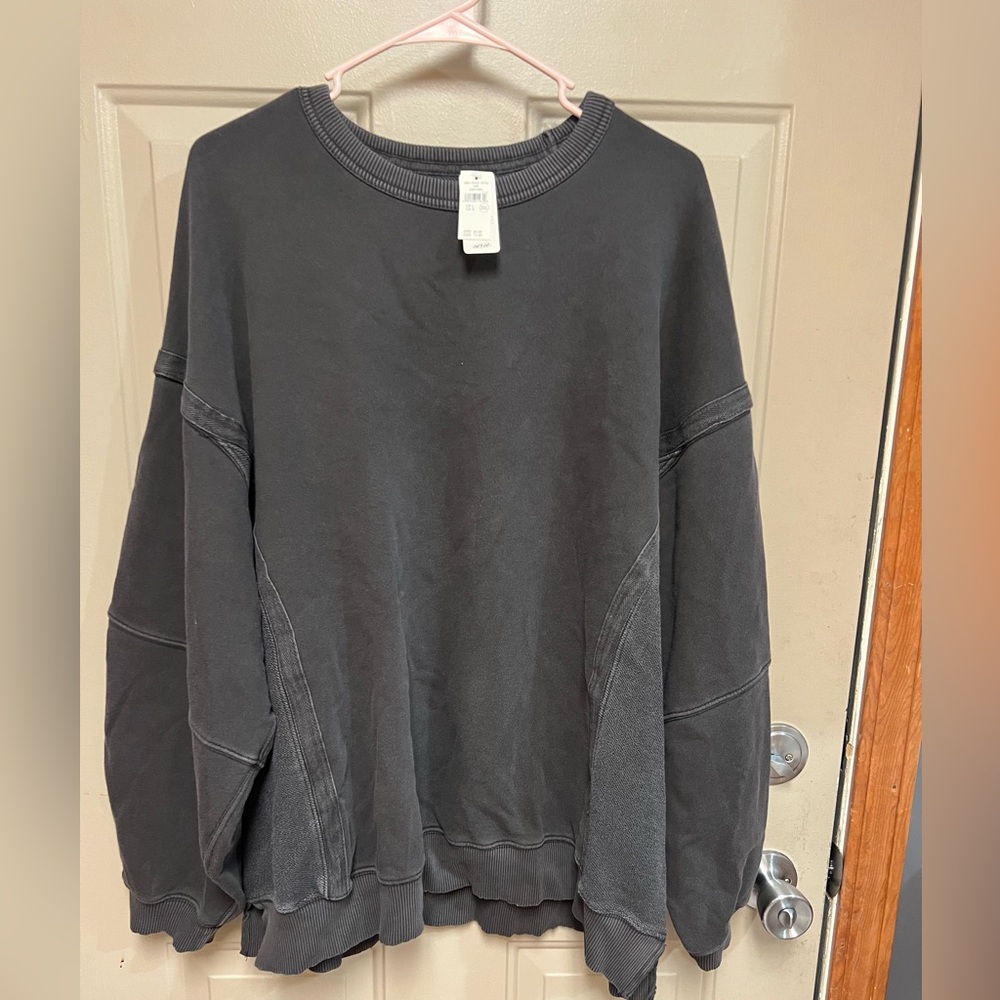 American Eagle NWT women’s sweater